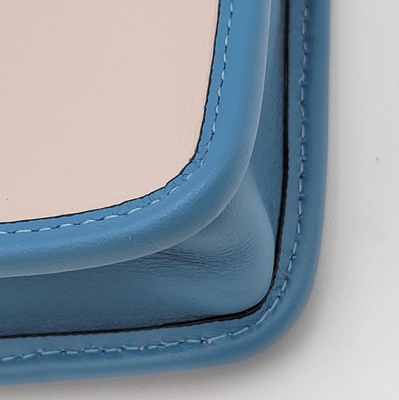 ❤️NEVER USED!!❤️ Coach 1941 Britt Wristlet in Colorblock - Picture 5 of 11